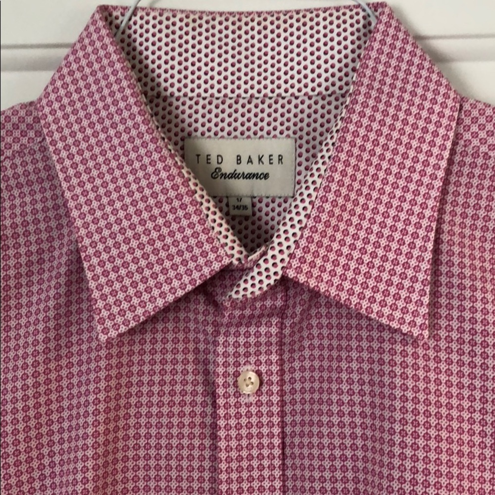 Tes Baker men’s dress shirt